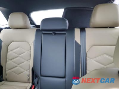 Zdjęcie 10 z 13 samochodu: 2024 VOLKSWAGEN ATLAS CROSS SPORT SE VIN:1V2KE2CA4RC238972 - miniatura