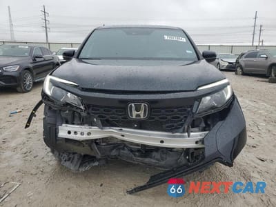 Piąte zdjęcie samochodu w środku: 2021 HONDA PASSPORT SPORT VIN:5FNYF7H23MB013445 - miniatura