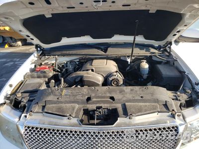 Zdjęcie 13 z 15 samochodu: 2010 CHEVROLET TAHOE K1500 LT VIN:1GNUKBE02AR245645 - miniatura