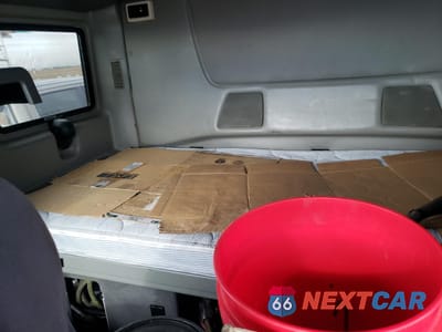 Zdjęcie 6 z 10 samochodu: 2013 INTERNATIONAL PROSTAR VIN:3HSDJSJR9DN355387 - miniatura