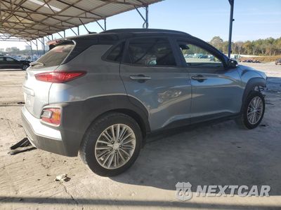 Trzecie zdjęcie samochodu z tyłu: 2020 HYUNDAI KONA SEL VIN:KM8K22AA3LU450448 - miniatura