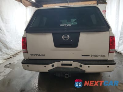 Zdjęcie 6 z 13 samochodu: 2010 NISSAN TITAN XE VIN:1N6BA0EC2AN302870 - miniatura
