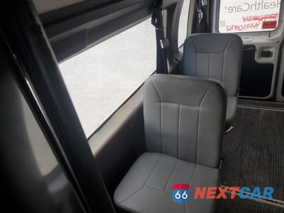 Zdjęcie 11 z 14 samochodu: 2006 FORD ECONOLINE E350 SUPER DUTY VAN VIN:1FTSS34L16DB41931 - miniatura