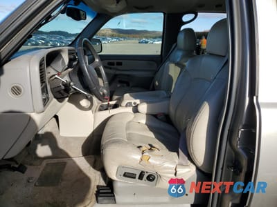 Zdjęcie 7 z 13 samochodu: 2001 CHEVROLET SUBURBAN K2500 VIN:3GNGK26U01G139385 - miniatura