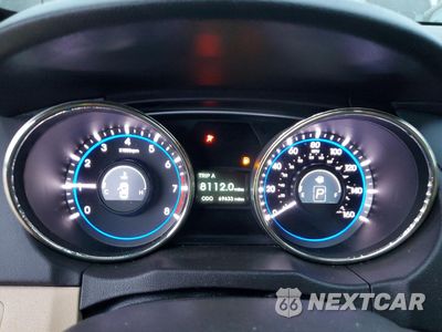 Zdjęcie 9 z 12 samochodu: 2013 HYUNDAI SONATA GLS VIN:5NPEB4AC2DH506261 - miniatura