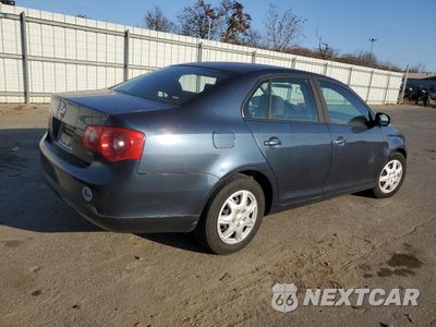 Trzecie zdjęcie samochodu z tyłu: 2015 VOLKSWAGEN NEW JETTA VALUE VIN:3VWPG71K05M619329 - miniatura