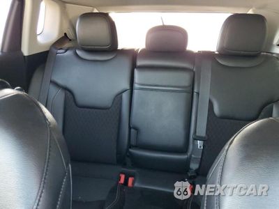Zdjęcie 10 z 13 samochodu: 2018 JEEP COMPASS LATITUDE VIN:3C4NJCBB5JT102594 - miniatura