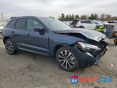 Czwarte zdjęcie samochodu z boku: 2025 VOLVO XC60 PLUS VIN:YV4M12RC6S1001266 - miniatura