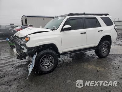 2020 TOYOTA 4RUNNER SR5/SR5 PREMIUM JTEBU5JR9L5768120 - główne zdjęcie licytacji z USA - miniatura