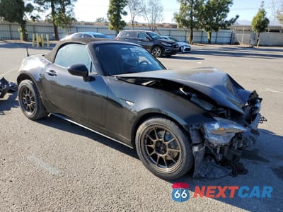 Czwarte zdjęcie samochodu z boku: 2016 MAZDA MX-5 MIATA CLUB VIN:JM1NDAC72G0109661 - miniatura