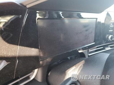 Zdjęcie 9 z 12 samochodu: 2022 HYUNDAI ELANTRA SEL VIN:5NPLS4AG3NH057393 - miniatura