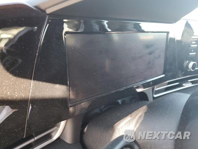 Zdjęcie 9 z 14 samochodu: 2022 HYUNDAI ELANTRA SEL VIN:5NPLS4AG3NH057393 - miniatura