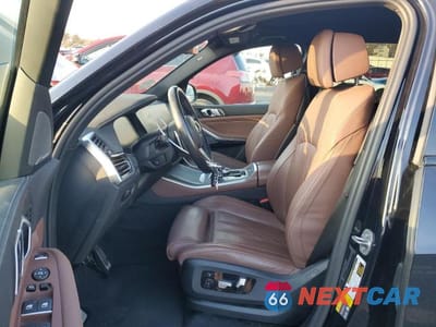 Zdjęcie 7 z 13 samochodu: 2023 BMW X5 XDRIVE45E VIN:5UXTA6C03P9N95925 - miniatura