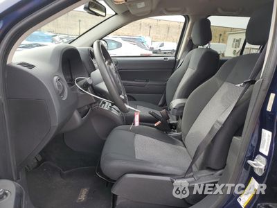 Zdjęcie 7 z 13 samochodu: 2012 JEEP COMPASS SPORT VIN:1C4NJDBB2CD633573 - miniatura