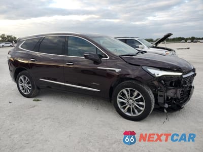 Czwarte zdjęcie samochodu z boku: 2024 BUICK ENCLAVE AVENIR VIN:5GAERDKW1RJ106258 - miniatura
