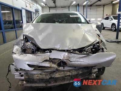 Piąte zdjęcie samochodu w środku: 2016 TOYOTA PRIUS VIN:JTDKARFU1G3015944 - miniatura