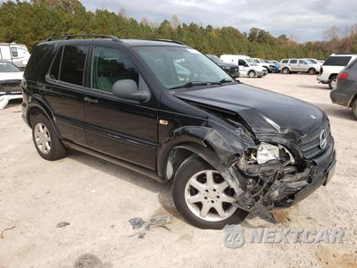 Czwarte zdjęcie samochodu z boku: 1999 MERCEDES-BENZ ML 430 VIN:4JGAB72E2XA060295 - miniatura