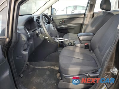 Zdjęcie 7 z 12 samochodu: 2012 KIA RONDO VIN:KNAHH8A84C7391015 - miniatura