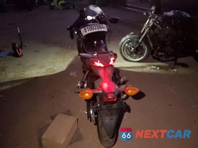 Czwarte zdjęcie samochodu z boku: 2023 YAMAHA YZFR3 A VIN:MH3RH18Y6PK011729 - miniatura