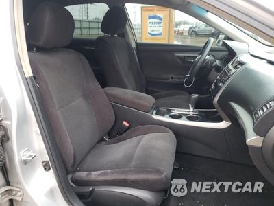 Zdjęcie 7 z 14 samochodu: 2013 NISSAN ALTIMA 2.5 VIN:1N4AL3AP3DC127022 - miniatura