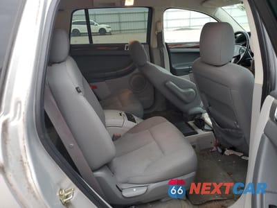 Zdjęcie 10 z 12 samochodu: 2007 CHRYSLER PACIFICA TOURING VIN:2A8GM68X07R163893 - miniatura