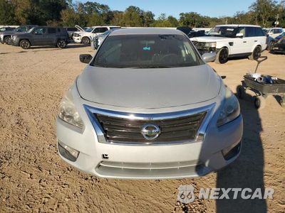 Piąte zdjęcie samochodu w środku: 2015 NISSAN ALTIMA 2.5 VIN:1N4AL3AP4FC494207 - miniatura