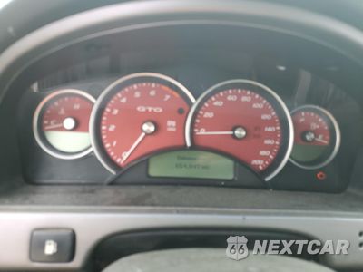 Zdjęcie 9 z 12 samochodu: 2005 PONTIAC GTO VIN:6G2VX12U95L376247 - miniatura