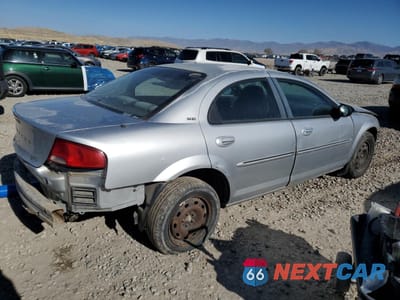 Trzecie zdjęcie samochodu z tyłu: 2001 DODGE STRATUS SE VIN:1B3EJ46X71N717077 - miniatura
