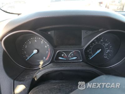 Zdjęcie 9 z 12 samochodu: 2015 FORD FOCUS SE VIN:1FADP3F29FL313942 - miniatura