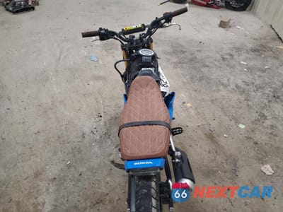 Zdjęcie 6 z 10 samochodu: 2025 HONDA GROM 125 VIN:MLHJC9212S5304388 - miniatura