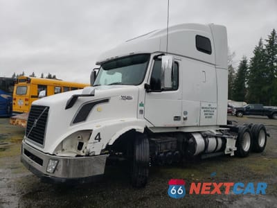 Drugie zdjęcie samochodu z przodu: 2012 VOLVO VN VNL VIN:4V4NC9EG5CN543069 - miniatura