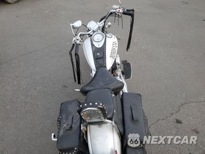 Zdjęcie 6 z 8 samochodu: 2005 YAMAHA XVS1100 A VIN:JYAVP11E55A069894 - miniatura