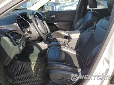 Zdjęcie 7 z 13 samochodu: 2019 JEEP CHEROKEE LATITUDE PLUS VIN:1C4PJMLBXKD354247 - miniatura