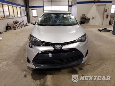 Piąte zdjęcie samochodu w środku: 2018 TOYOTA COROLLA L VIN:2T1BURHE3JC003810 - miniatura