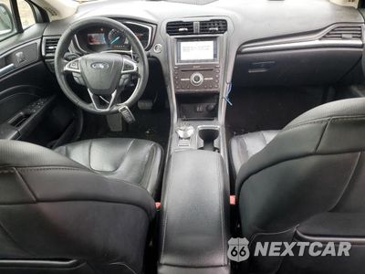 Zdjęcie 8 z 12 samochodu: 2019 FORD FUSION TITANIUM VIN:3FA6P0K94KR265126 - miniatura