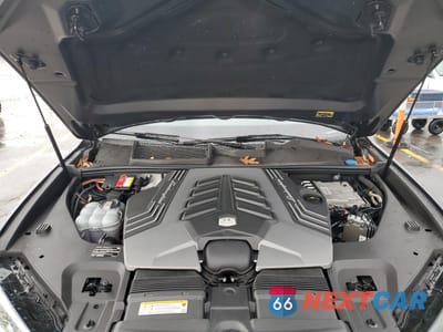 Zdjęcie 12 z 13 samochodu: 2020 LAMBORGHINI URUS VIN:ZPBUA1ZL5LLA07734 - miniatura