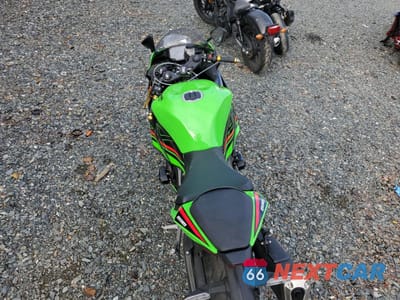 Zdjęcie 6 z 10 samochodu: 2024 KAWASAKI ZX636 VIN:JKBZXJJ15RA000489 - miniatura