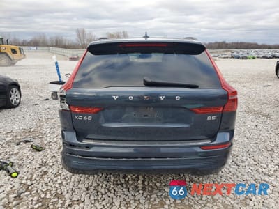Zdjęcie 6 z 15 samochodu: 2022 VOLVO XC60 B5 MOMENTUM VIN:YV4L12RK0N1976482 - miniatura