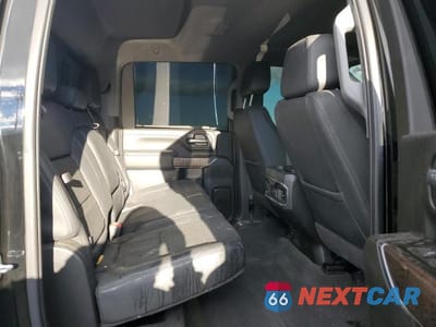 Zdjęcie 10 z 13 samochodu: 2021 GMC SIERRA K3500 DENALI VIN:1GT49WEY0MF202901 - miniatura