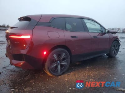 Trzecie zdjęcie samochodu z tyłu: 2024 BMW IX XDRIVE50 VIN:WB523CF06RCN22986 - miniatura