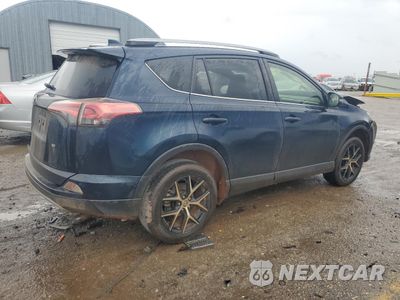 Trzecie zdjęcie samochodu z tyłu: 2017 TOYOTA RAV4 SE VIN:JTMNFREV1HJ149732 - miniatura