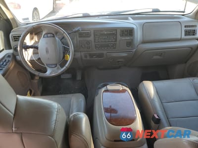 Zdjęcie 8 z 15 samochodu: 2002 FORD EXCURSION LIMITED VIN:1FMNU43S52EB87929 - miniatura