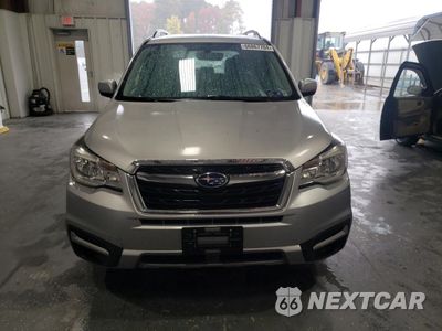 Piąte zdjęcie samochodu w środku: 2017 SUBARU FORESTER 2.5I PREMIUM VIN:JF2SJAEC3HH404567 - miniatura