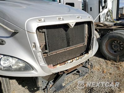 Zdjęcie 9 z 10 samochodu: 2015 INTERNATIONAL PROSTAR VIN:3HSDJAPR5FN554439 - miniatura