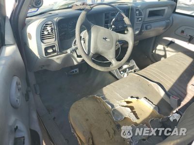 Zdjęcie 8 z 12 samochodu: 2000 CHEVROLET GMT-400 C3500 VIN:1GBJC34R1YF514510 - miniatura