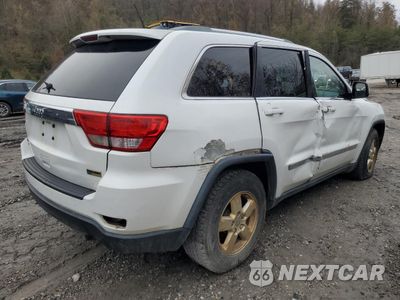 Trzecie zdjęcie samochodu z tyłu: 2013 JEEP GRAND CHEROKEE LAREDO VIN:1C4RJFAG7DC559892 - miniatura