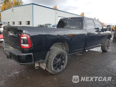 Trzecie zdjęcie samochodu z tyłu: 2023 RAM 3500 LARAMIE VIN:3C63R3JLXPG548064 - miniatura