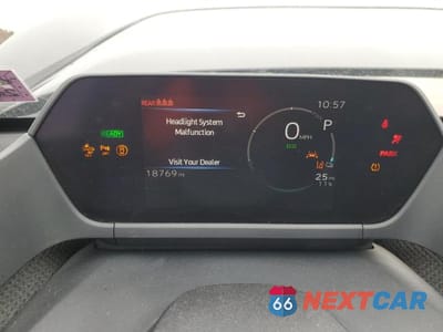 Zdjęcie 9 z 13 samochodu: 2023 TOYOTA BZ4X XLE VIN:JTMABACA6PA015440 - miniatura