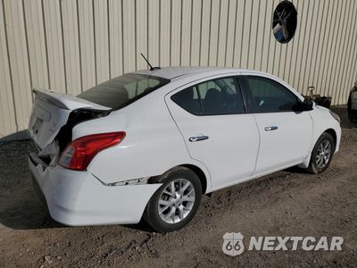 Trzecie zdjęcie samochodu z tyłu: 2017 NISSAN VERSA S VIN:3N1CN7AP6HL880237 - miniatura