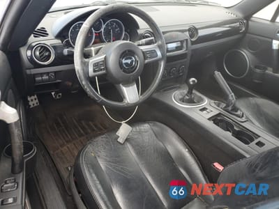 Zdjęcie 8 z 12 samochodu: 2006 MAZDA MX-5 MIATA VIN:JM1NC25F460107728 - miniatura